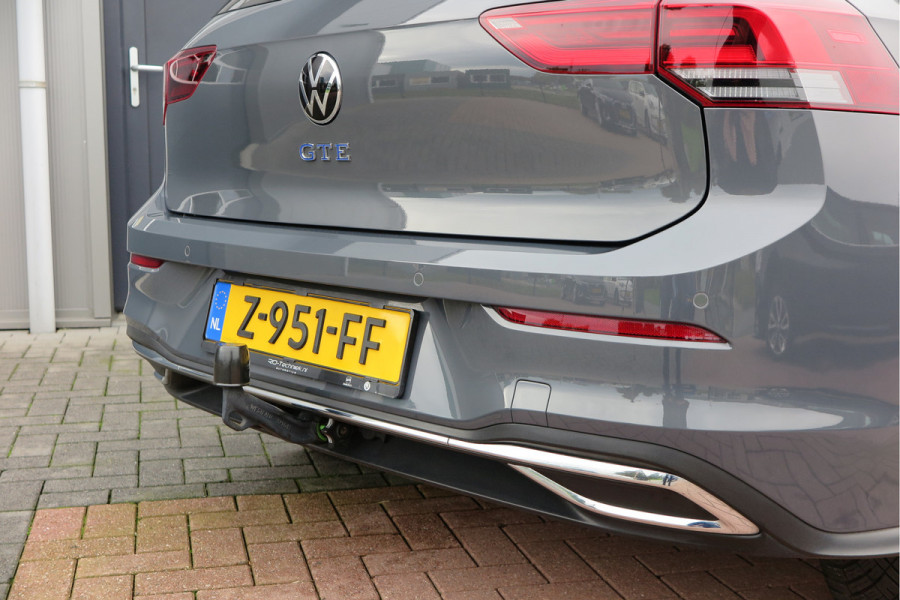 Volkswagen Golf 1.4 eHybrid 245pk GTE ,SOH 93%. Trekhaak afneembaar,ACC, PDC, Virtual cockpit,Navi, DAB+ , Carplay , Zwarte hemelbekleding, 18"LMV etc.