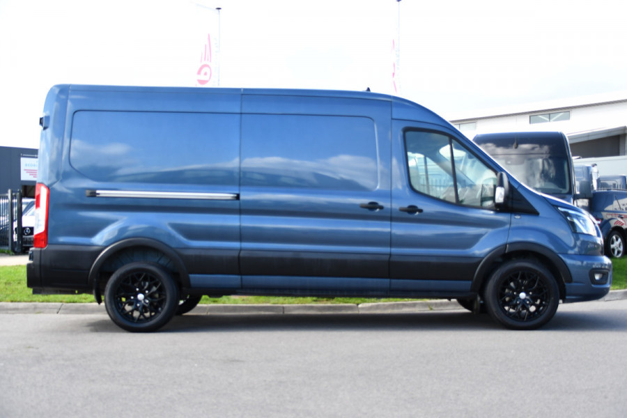 Ford Transit 350 2.0 TDCI L3H2 Limited PB Edition Camera, Cruise, Carplay, Stoelverwarming, 185pk, Trekhaak, Sensoren, LED, NAVI, Uniek!