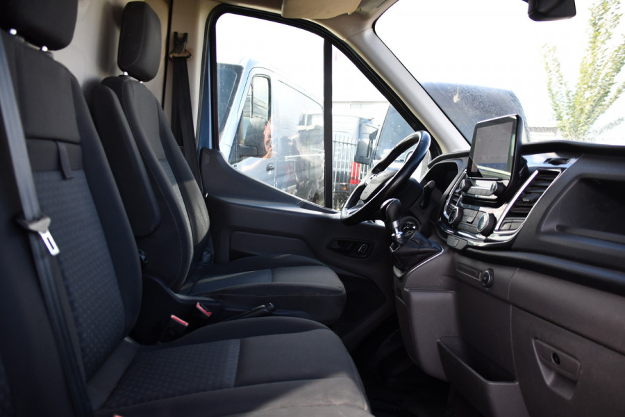 Ford Transit 350 2.0 TDCI L3H2 Limited PB Edition Camera, Cruise, Carplay, Stoelverwarming, 185pk, Trekhaak, Sensoren, LED, NAVI, Uniek!