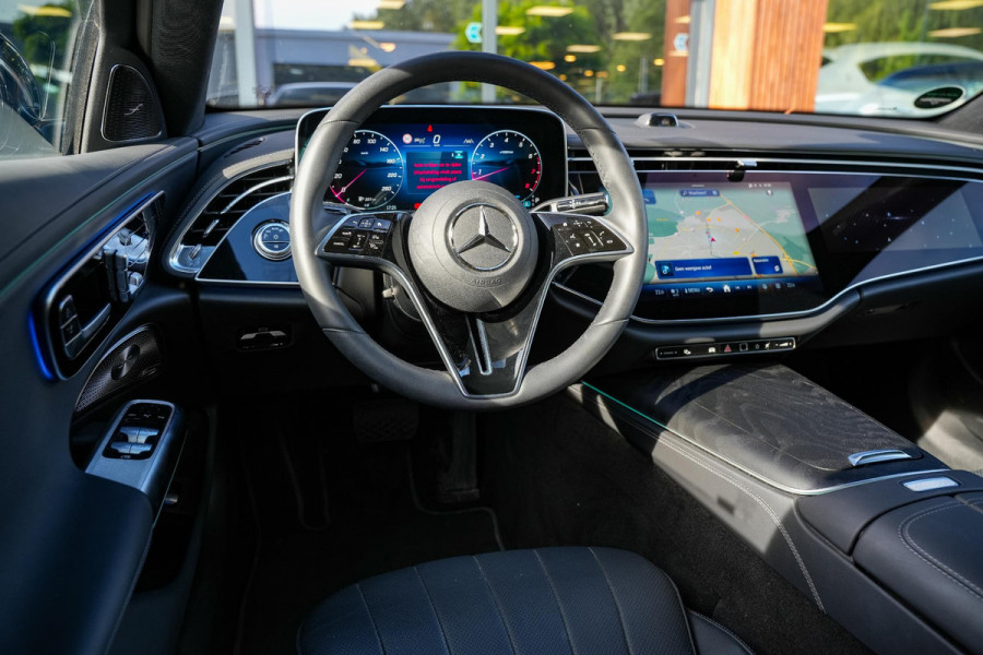 Mercedes-Benz E-Klasse E-klasse 200 Hyperscreen Burmester Stoelkoeling 360 Camera