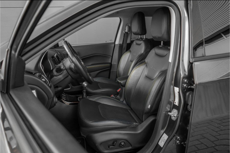 Jeep Compass 1.4 MultiAir Opening Edition Plus Leder PDC Beats 19"