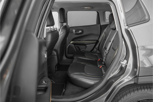 Jeep Compass 1.4 MultiAir Opening Edition Plus Leder PDC Beats 19"