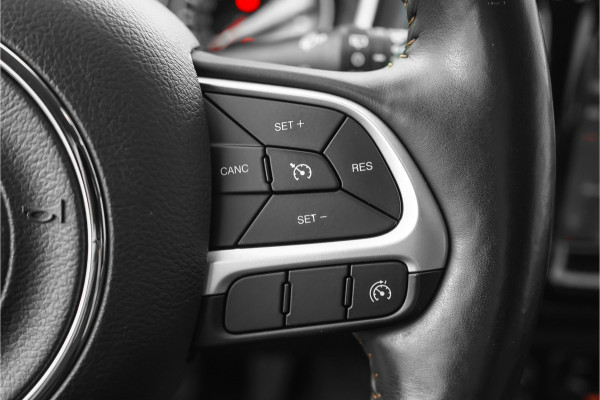 Jeep Compass 1.4 MultiAir Opening Edition Plus Leder PDC Beats 19"