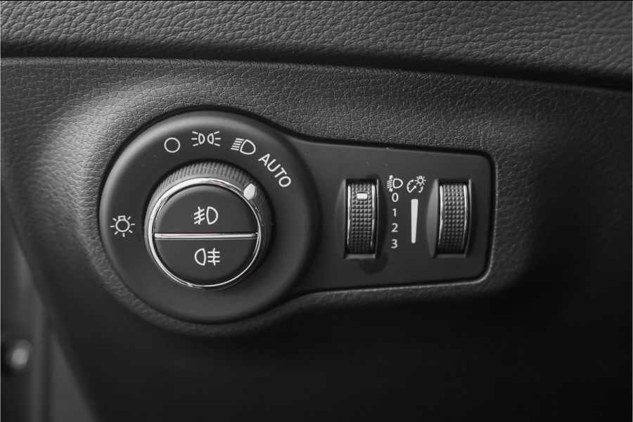 Jeep Compass 1.4 MultiAir Opening Edition Plus Leder PDC Beats 19"
