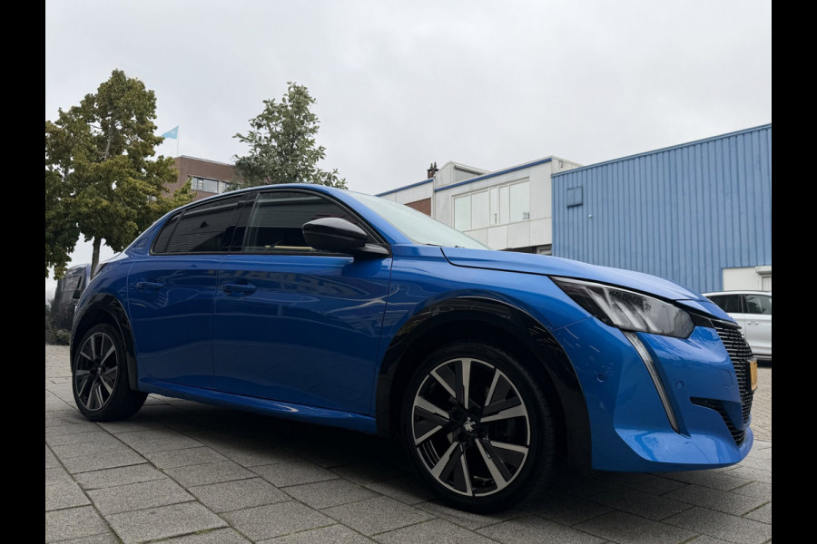 Peugeot 208 1.2 PureTech GT Pack - Navigatie / Apple CarPlay I Airco I Sport pakket I Camera - PDC I LED I Dealer onderhouden