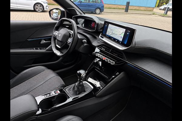 Peugeot 208 1.2 PureTech GT Pack - Navigatie / Apple CarPlay I Airco I Sport pakket I Camera - PDC I LED I Dealer onderhouden