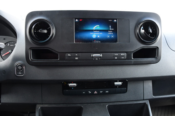 Mercedes-Benz Sprinter 317 1.9 CDI L2H2 RWD AMG Black Edition Camera, Cruise, Carplay, Automaat, 170PK, Multimedia, UNIEK!