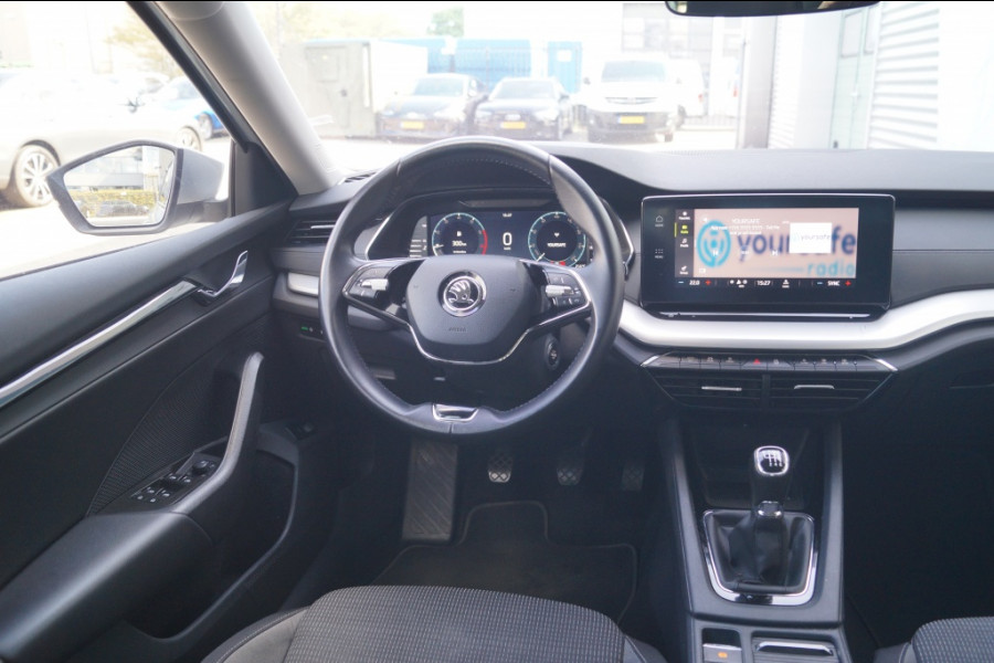 Škoda Octavia Combi 1.0 TSI 110pk Business Edition -NAVI-ECC-TREKHAAK-