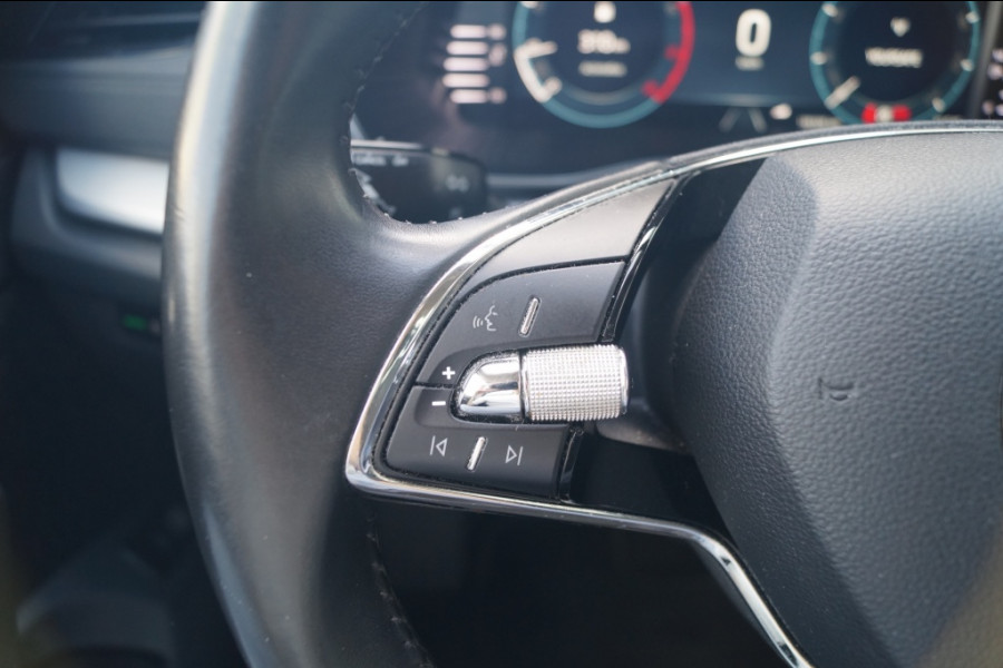 Škoda Octavia Combi 1.0 TSI 110pk Business Edition -NAVI-ECC-TREKHAAK-