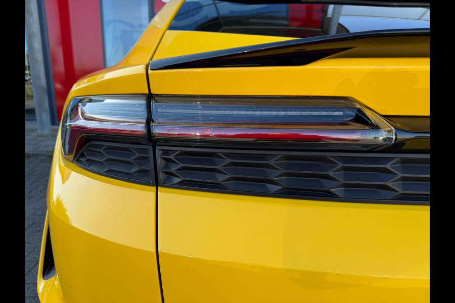 Lamborghini Urus 4.0 V8 Hybrid SE /Akra/Pano/B&O