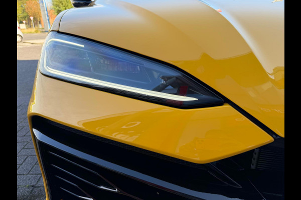 Lamborghini Urus 4.0 V8 Hybrid SE /Akra/Pano/B&O