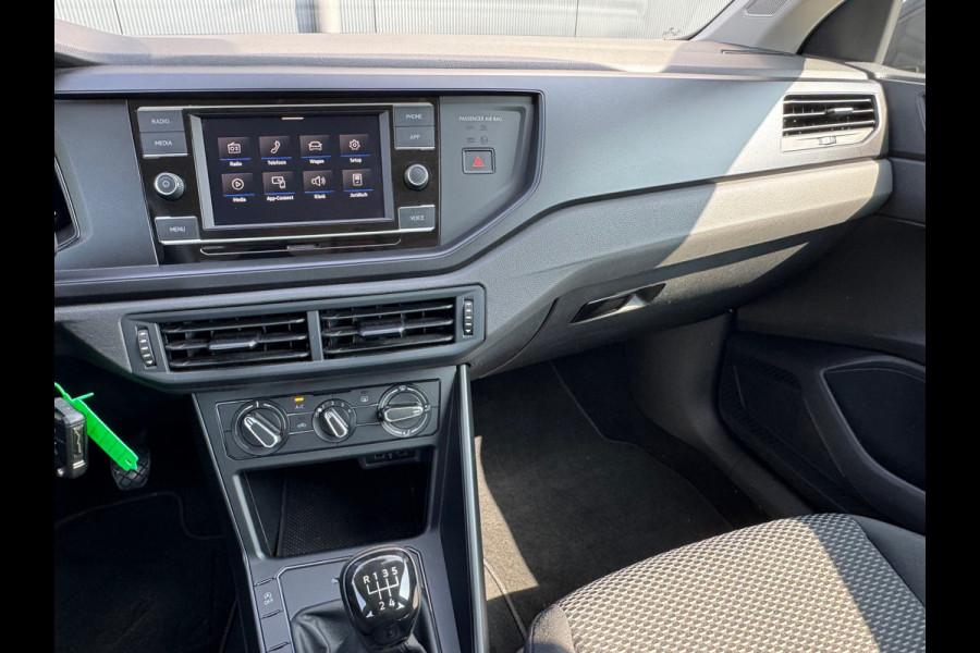 Volkswagen Polo 1.0 MPI Polo * Carplay * 34.000KM! * Airco * Multifunctioneel Stuur * Metallic *