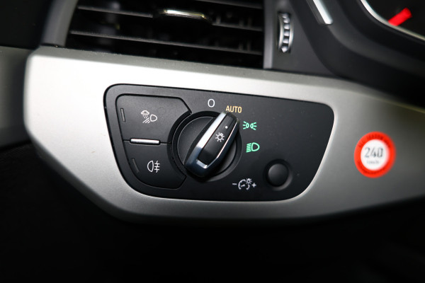 Audi A4 Avant - MHev 35 TFSI Advanced Edition CARPLAY NAVI CRUISE AIRCO LED PDC S-TRONIC '22