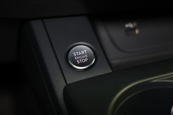 Audi A4 Avant - MHev 35 TFSI Advanced Edition CARPLAY NAVI CRUISE AIRCO LED PDC S-TRONIC '22