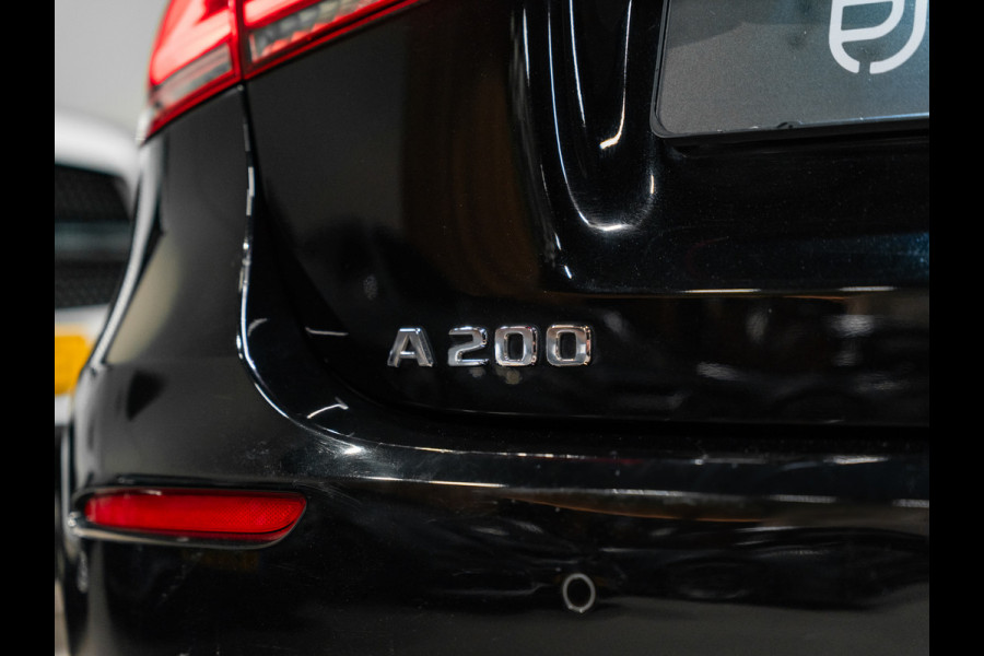 Mercedes-Benz A-Klasse 200 Business Solution, Volledig Led, Camera, PDC, Clima, Cruise, Voll Onderhouden