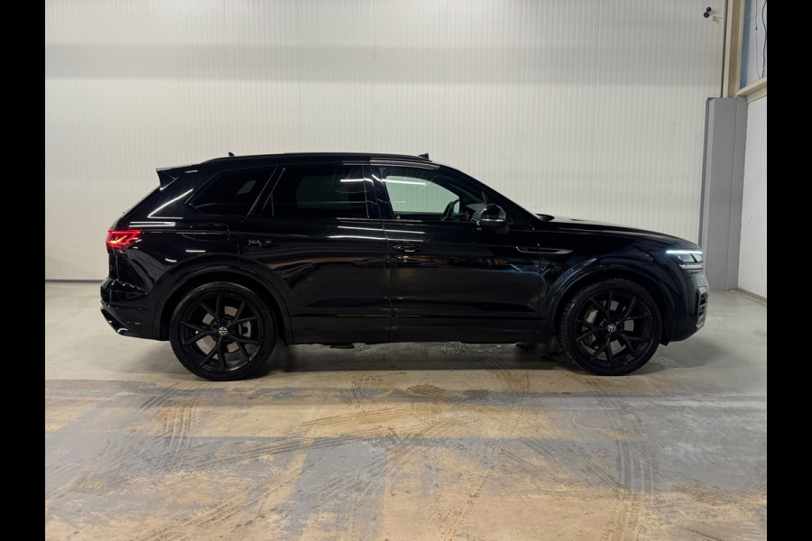 Volkswagen Touareg 3.0 TSi eHybrid 4MOTION R | PANO | 360 CAMERA | DYNAUDIO | HUD | TREKHAAK