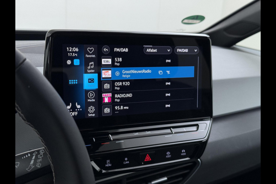 Volkswagen ID.3 Pro Edition Advantage 58 kWh VAN:27.900,- VOOR:25.440,- UW HERFSTVOORDEEL:2.460,-| SOH 88% |25.000 NAP ORIGINEEL NL AUTO | VOLKSWAGEN DEALER ONDERHOUDEN | STOEL + STUURWIELVERWARMING | CAMERA | PDC | ADAPTIVE CRUISE | RIJKLAAR GELEVERD MET 12 MND BOVAG GARANTIE