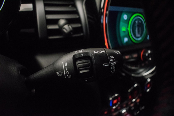 MINI Mini 1.5 Cooper FULL OPTION NL-auto [ JCW-Pakket Panoramadak Harman Kardon HUD Digital Dash Keyless Stoelverwarming ]