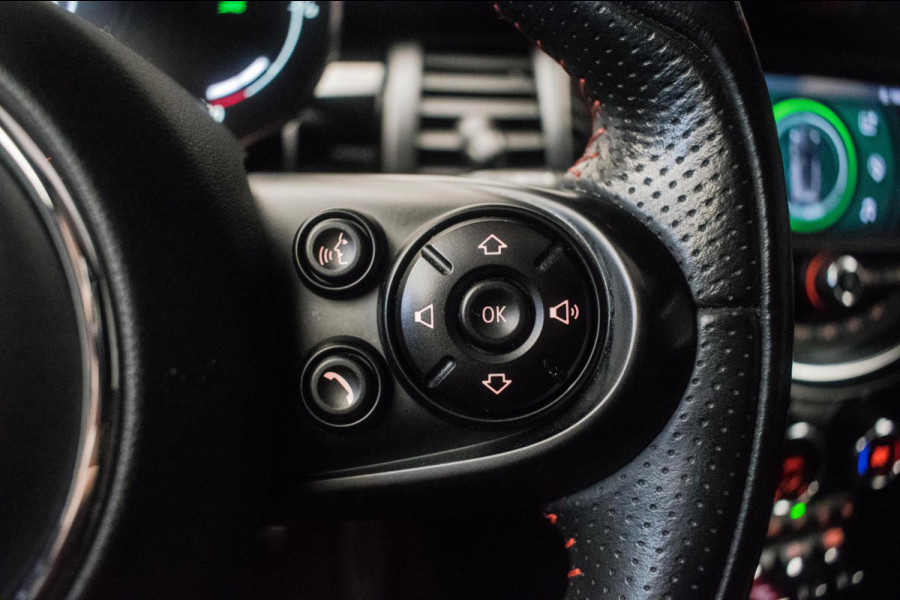 MINI Mini 1.5 Cooper FULL OPTION NL-auto [ JCW-Pakket Panoramadak Harman Kardon HUD Digital Dash Keyless Stoelverwarming ]