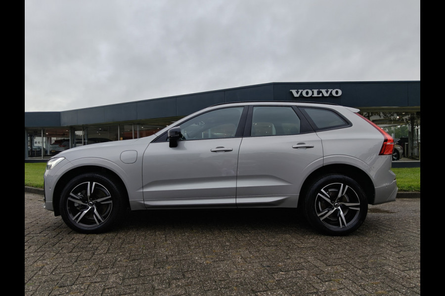 Volvo XC60 T6 AWD 350PK Plug-in hybrid R-Design | Longe Range | Luchtvering | Trekhaak | HUD | BLIS | Pano | H&K |