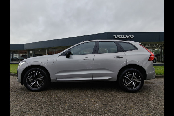 Volvo XC60 T6 AWD 350PK Plug-in hybrid R-Design | Longe Range | Luchtvering | Trekhaak | HUD | BLIS | Pano | H&K |