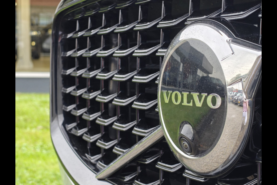 Volvo XC60 T6 AWD 350PK Plug-in hybrid R-Design | Longe Range | Luchtvering | Trekhaak | HUD | BLIS | Pano | H&K |