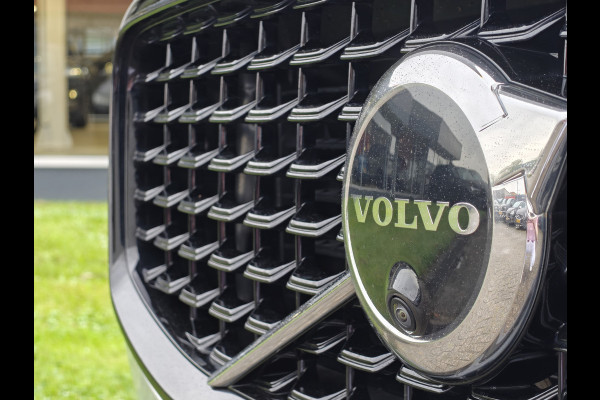 Volvo XC60 T6 AWD 350PK Plug-in hybrid R-Design | Longe Range | Luchtvering | Trekhaak | HUD | BLIS | Pano | H&K |
