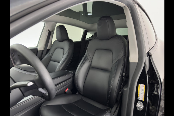 Tesla Model Y RWD 58 kWh [3-Fase-11kW] {SoH-89%} (INCL-BTW) Aut. *PANO | AUTO-PILOT | LEATHER | NAVI-FULLMAP | MATRIX-LED | KEYLESS | CAMERA | DAB+ | HEATED-COMFORTSEATS | PRIVACYGLASS | TOPVIEW | TOWBAR | 20''ALU*