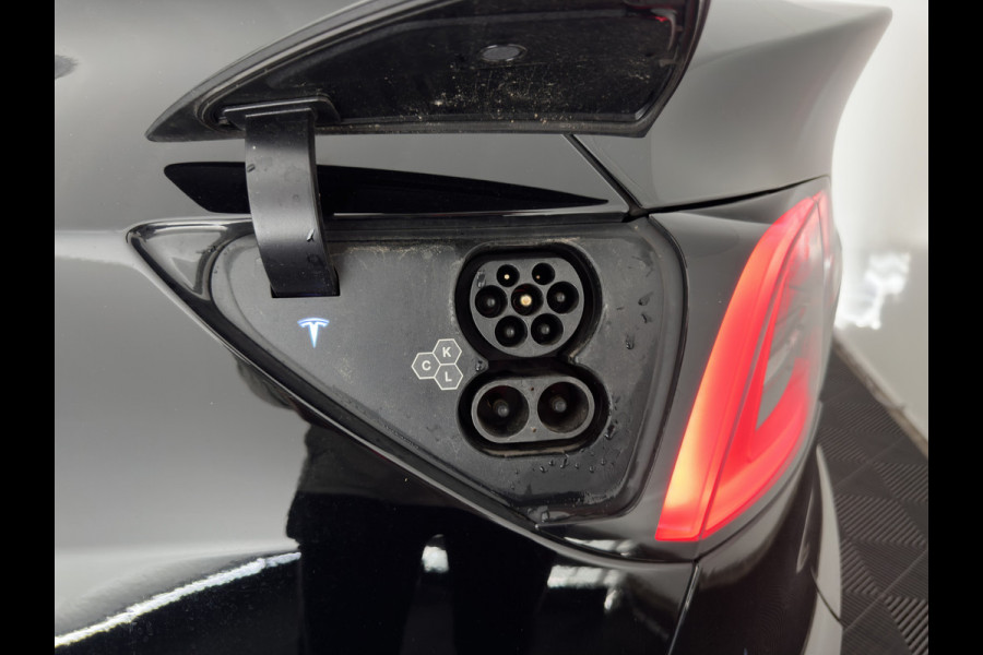 Tesla Model Y RWD 58 kWh [3-Fase-11kW] {SoH-89%} (INCL-BTW) Aut. *PANO | AUTO-PILOT | LEATHER | NAVI-FULLMAP | MATRIX-LED | KEYLESS | CAMERA | DAB+ | HEATED-COMFORTSEATS | PRIVACYGLASS | TOPVIEW | TOWBAR | 20''ALU*