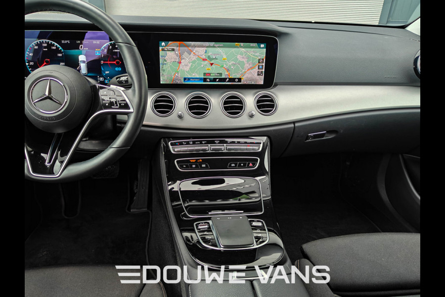 Mercedes-Benz E-Klasse 300e LED Carplay Camera Navigatie Stoelverwarming Hybrid