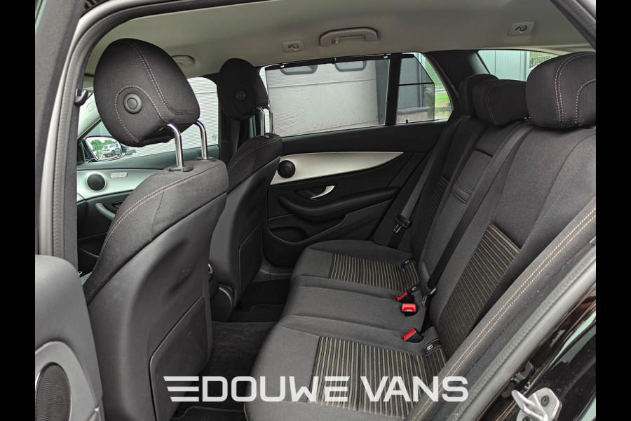 Mercedes-Benz E-Klasse 300e LED Carplay Camera Navigatie Stoelverwarming Hybrid