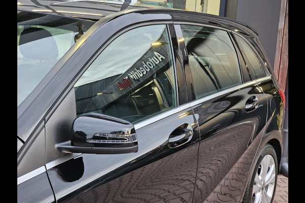 Mercedes-Benz B-Klasse 200 Business | Automaat | Trekhaak | LED | Camera | Stoelverwarming | Leder |