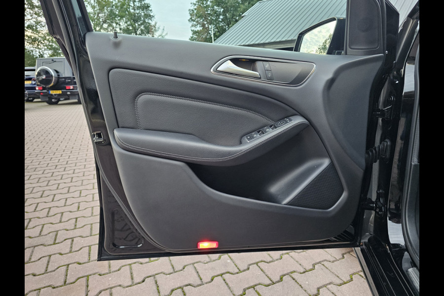 Mercedes-Benz B-Klasse 200 Business | Automaat | Trekhaak | LED | Camera | Stoelverwarming | Leder |