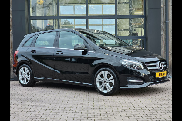 Mercedes-Benz B-Klasse 200 Business | Automaat | Trekhaak | LED | Camera | Stoelverwarming | Leder |