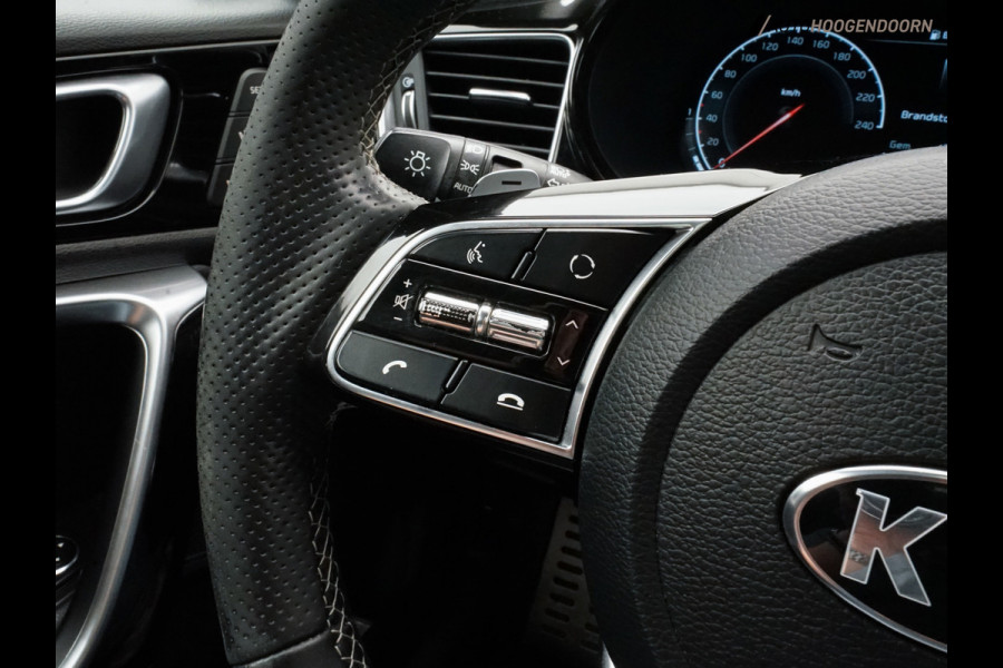 Kia ProCeed 1.5 T-GDI GT-PlusLine (APPLE CARPLAY,PANORAMADAK,JBL-SOUND,STUUR-STOELVERWARMING,CLIMATE,ELEKTRISCHE STOELEN,CAMERA)