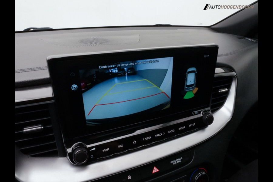 Kia ProCeed 1.5 T-GDI GT-PlusLine (APPLE CARPLAY,PANORAMADAK,JBL-SOUND,STUUR-STOELVERWARMING,CLIMATE,ELEKTRISCHE STOELEN,CAMERA)