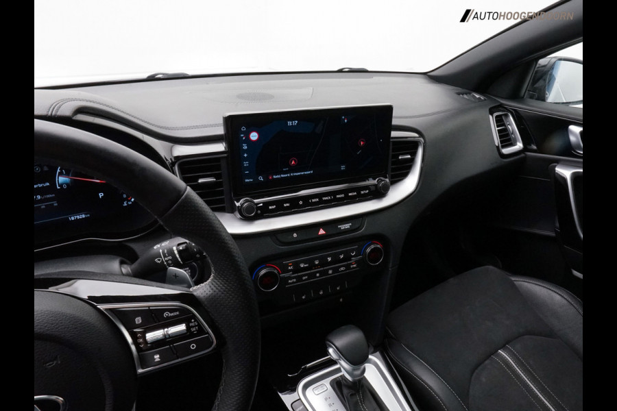 Kia ProCeed 1.5 T-GDI GT-PlusLine (APPLE CARPLAY,PANORAMADAK,JBL-SOUND,STUUR-STOELVERWARMING,CLIMATE,ELEKTRISCHE STOELEN,CAMERA)