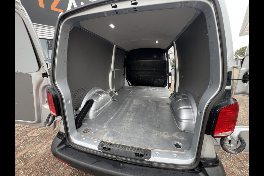 Volkswagen Transporter 2.0 TDI L2H1 Aut./ 2x Schuifdeur/Standkachel