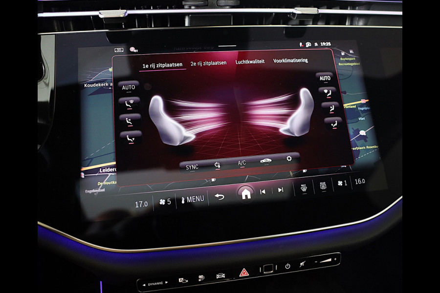 Mercedes-Benz E-Klasse 300 e AMG 53 Look / Head Up / Luchtvering / Burmester 4D / HYPERSCREEN / Acc / Memory / Open Pano / 20 Inch