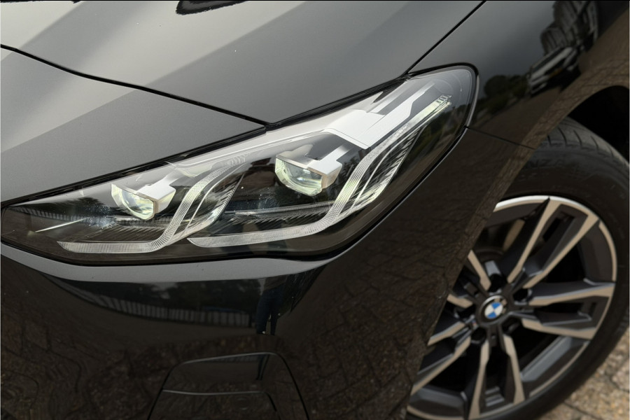BMW 2 Serie Active Tourer M-Sport | Massage | Memory | Trekhaak | Comfort Acces | Stuur+Stoelverwarming