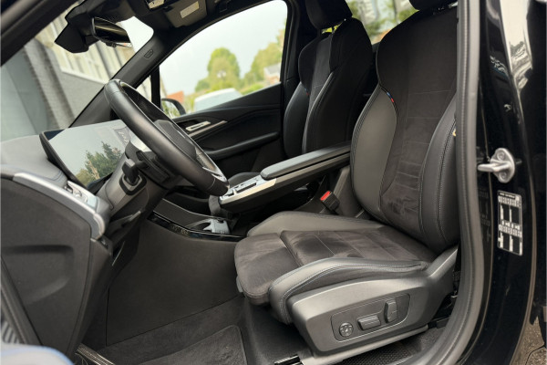 BMW 2 Serie Active Tourer M-Sport | Massage | Memory | Trekhaak | Comfort Acces | Stuur+Stoelverwarming
