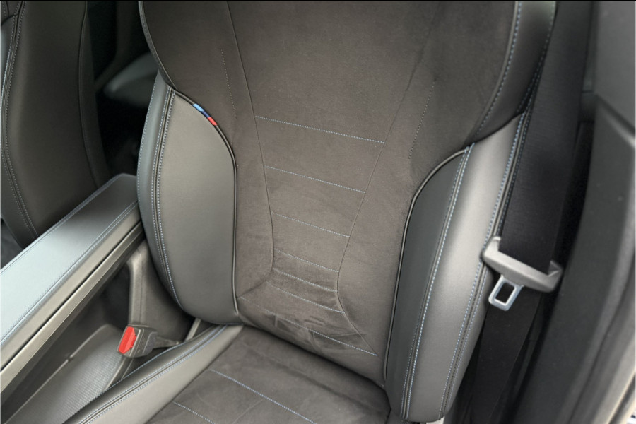 BMW 2 Serie Active Tourer M-Sport | Massage | Memory | Trekhaak | Comfort Acces | Stuur+Stoelverwarming
