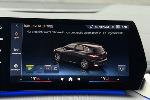 BMW 2 Serie Active Tourer M-Sport | Massage | Memory | Trekhaak | Comfort Acces | Stuur+Stoelverwarming