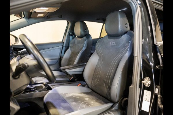 Volkswagen ID.4 Pro Limited Edition 77 kWh / 286pk / Achteruitrij camera / Dodehoek assistent / Stoelverwarming /