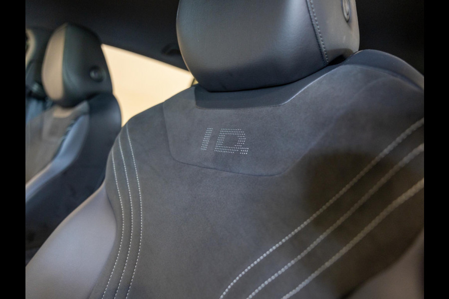 Volkswagen ID.4 Pro Limited Edition 77 kWh / 286pk / Achteruitrij camera / Dodehoek assistent / Stoelverwarming /
