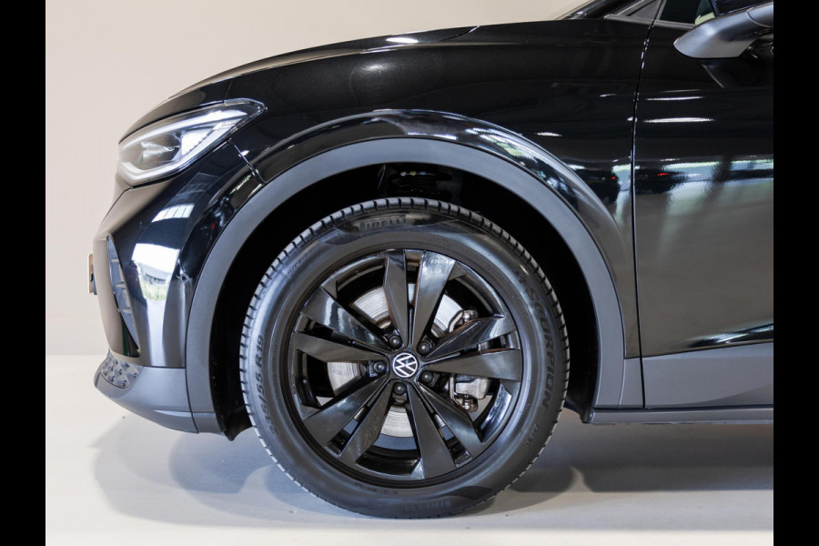 Volkswagen ID.4 Pro Limited Edition 77 kWh / 286pk / Achteruitrij camera / Dodehoek assistent / Stoelverwarming /