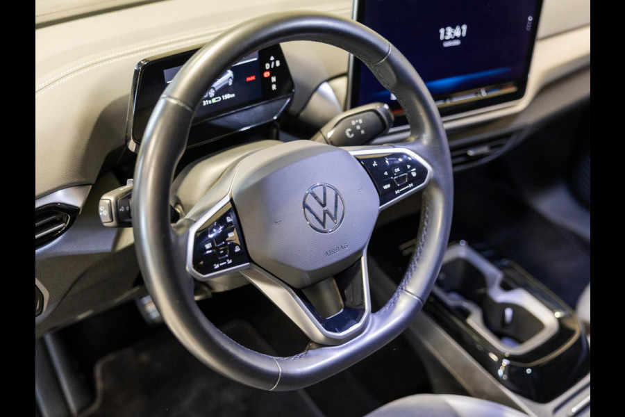 Volkswagen ID.4 Pro Limited Edition 77 kWh / 286pk / Achteruitrij camera / Dodehoek assistent / Stoelverwarming /