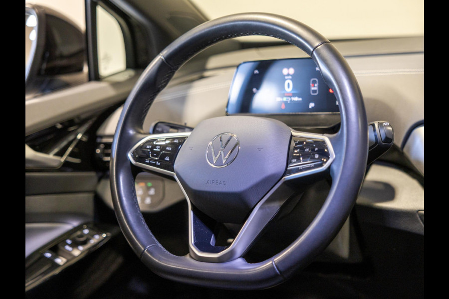 Volkswagen ID.4 Pro Limited Edition 77 kWh / 286pk / Achteruitrij camera / Dodehoek assistent / Stoelverwarming /
