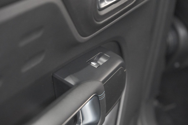 Citroën C5 Aircross 1.2 Hybrid 136 Plus | Camera | Navigatie | Parkeersensoren | Apple Carplay