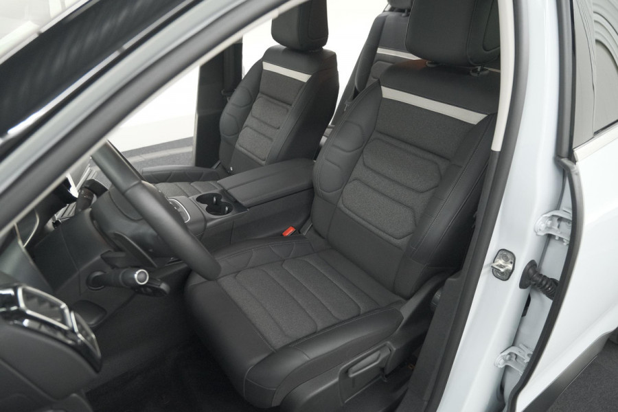 Citroën C5 Aircross 1.2 Hybrid 136 Plus | Camera | Navigatie | Parkeersensoren | Apple Carplay